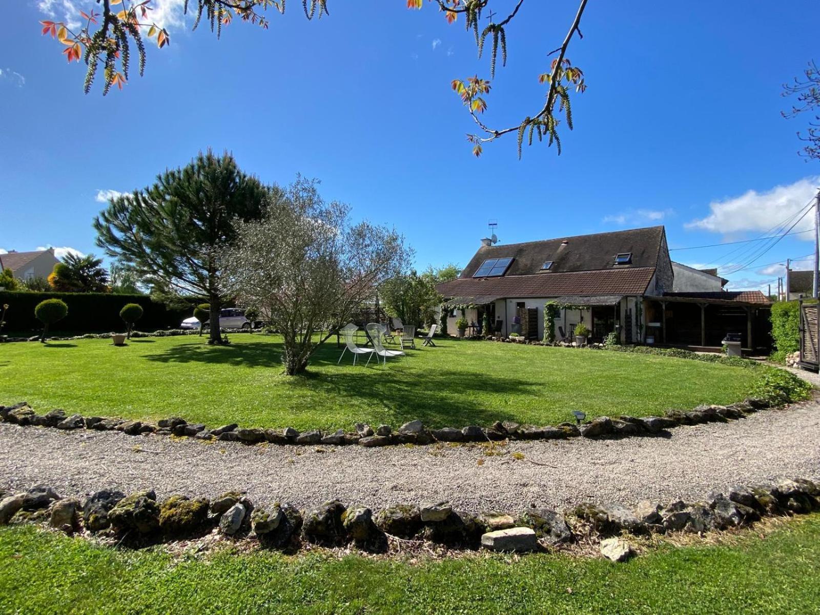 Gite Et Studios Les Barongeres Farges-les-Chalon Εξωτερικό φωτογραφία
