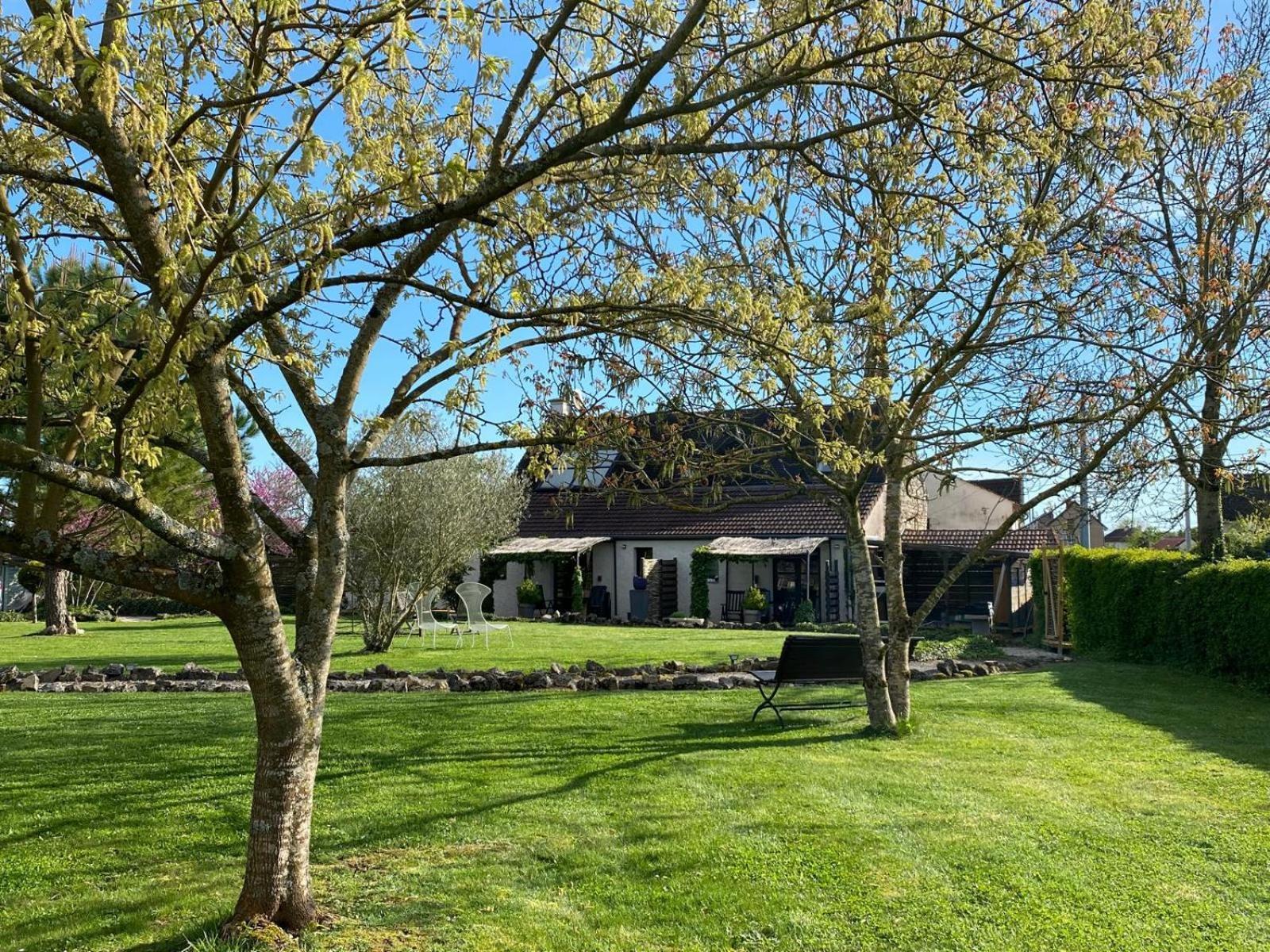 Gite Et Studios Les Barongeres Farges-les-Chalon Εξωτερικό φωτογραφία